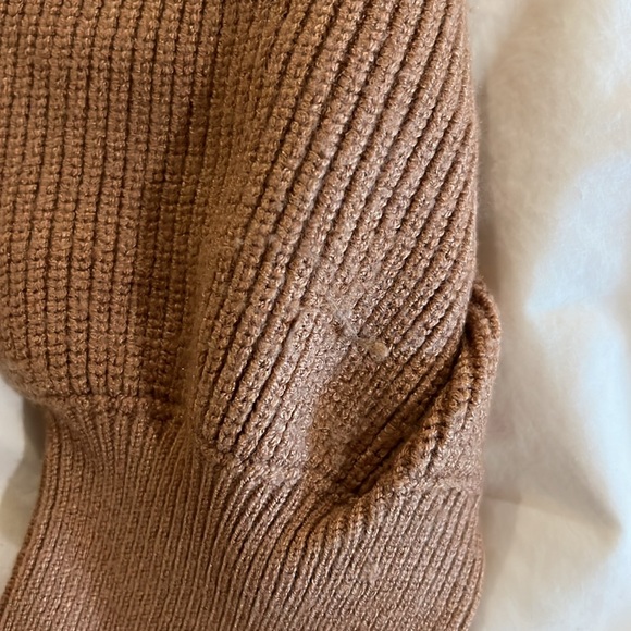 Zara puff sleeve sweater - Picture 3 of 4